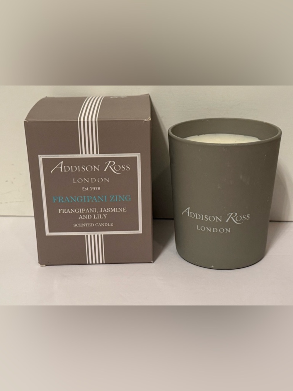 ADDISON ROSS NEW CANDLE IN BOX NIB FRANGIPANI ZING HANDMADE ENGLAND NWT HOME